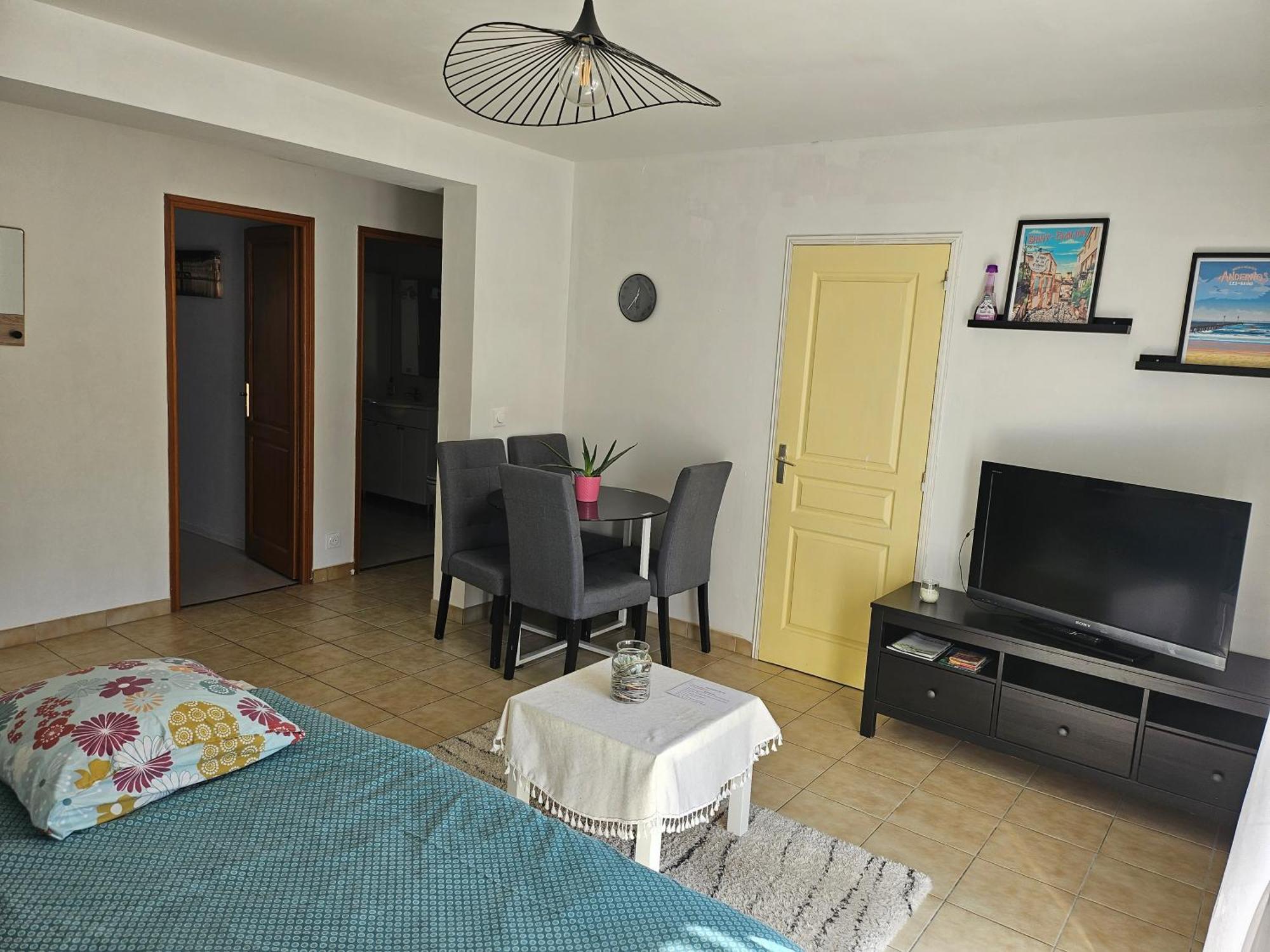 Apartament Dependance 4 Personnes Saint-Loubès Zewnętrze zdjęcie