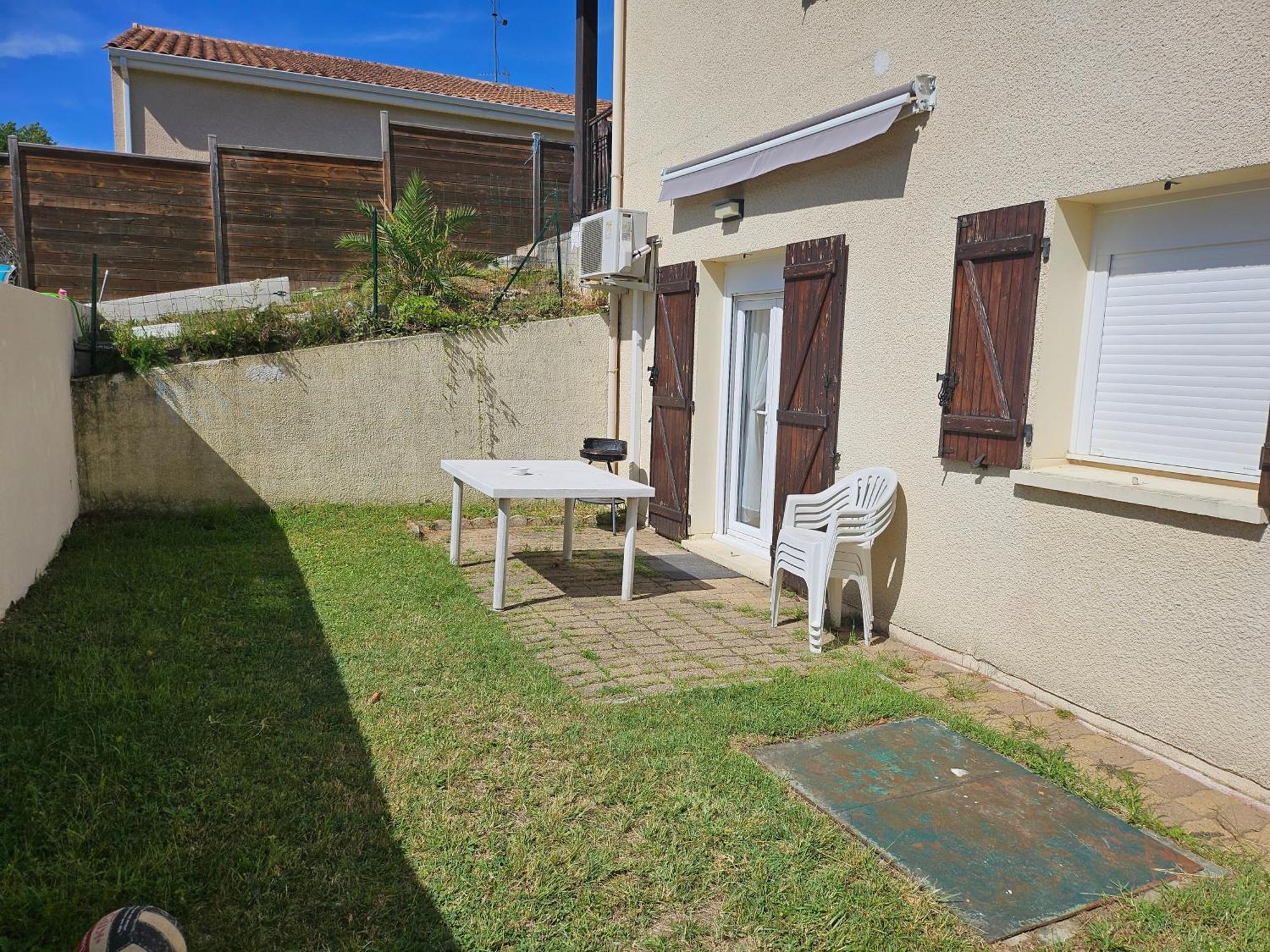 Apartament Dependance 4 Personnes Saint-Loubès Zewnętrze zdjęcie